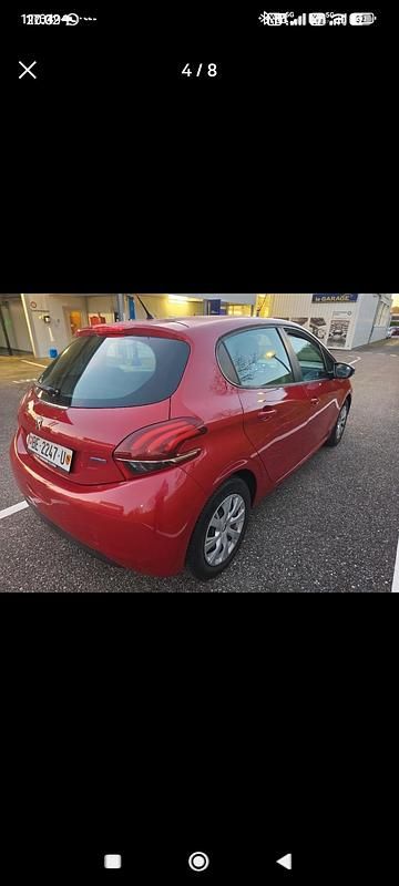 Gebraucht Peugeot 208 Active 82 PS (60 kW) 2017 Kleinwagen