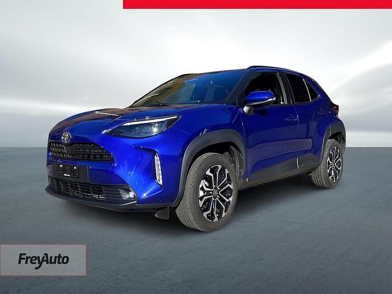Blau Gebraucht 2024 Toyota Yaris Cross Trend SUV | CHF 32’900 - Bild 1/4