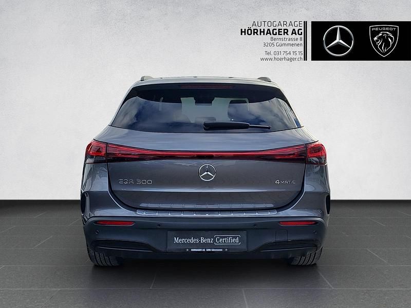 Gebraucht Mercedes EQA300 AMG line 168 kW (229 PS) 2022 Grau SUV