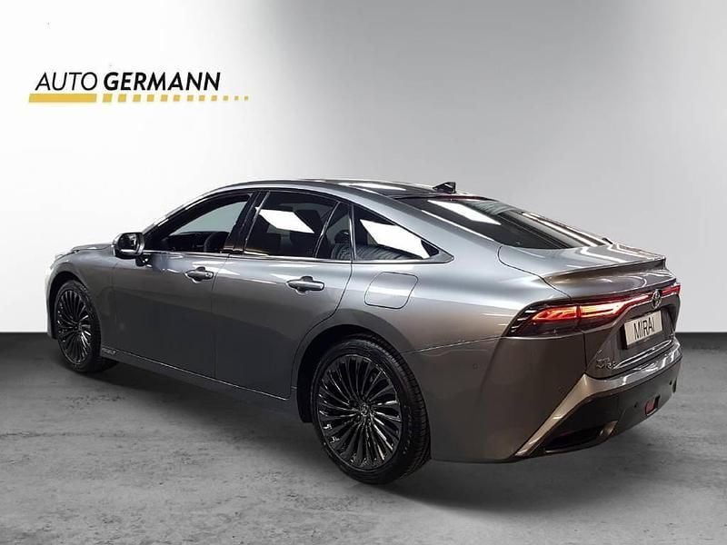 Gebraucht Toyota Mirai Platinum 182 PS (133 kW) 2025 Grau Limousine