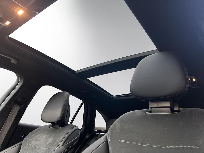 Neu Mercedes GLC400d 381 PS (280 kW) 2026 Grau Coupé