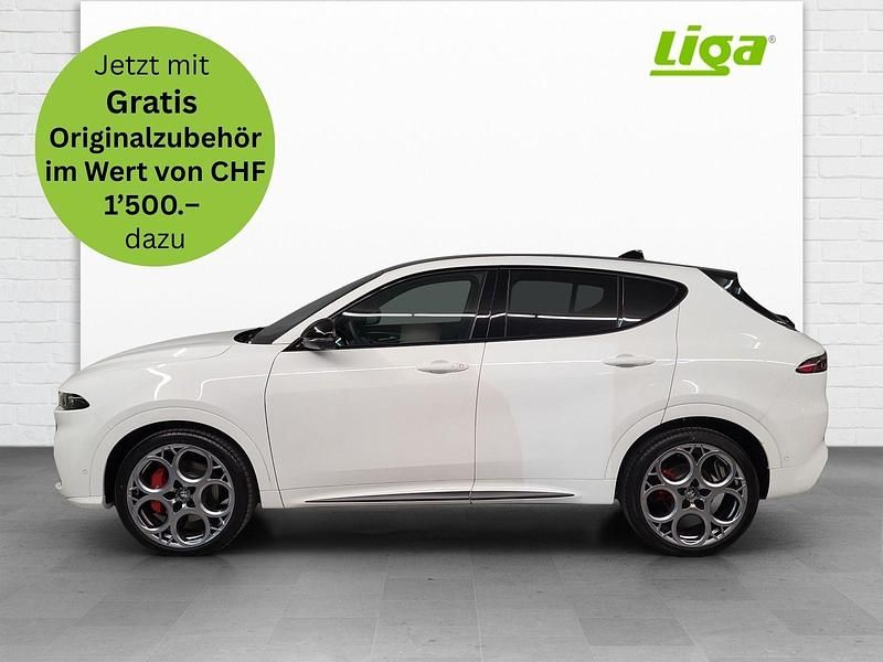 Weiss Neu 2025 Alfa Romeo Tonale SUV | CHF 43’900 (Etwas zu teuer) - Bild 1/4