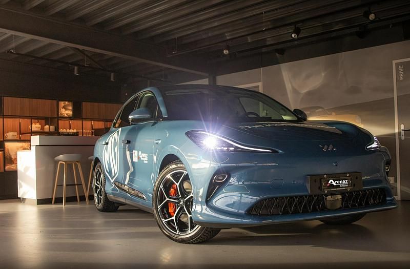 Neu MG IM6 Performance 552 kW (751 PS) 2025 Blau SUV