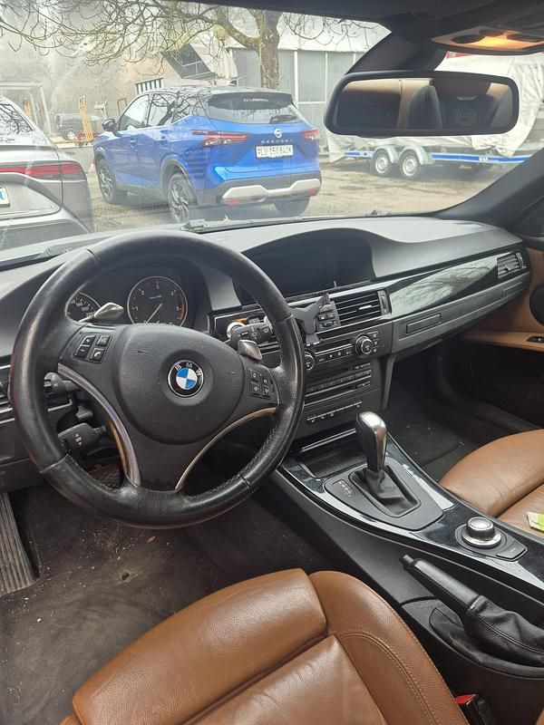 Gebraucht BMW 330 231 PS (169 kW) 2007