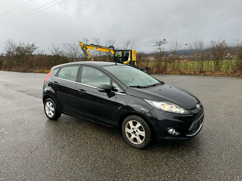Gebraucht 2010 Ford Fiesta Titanium Kleinwagen | CHF 2’200 - Bild 1/4