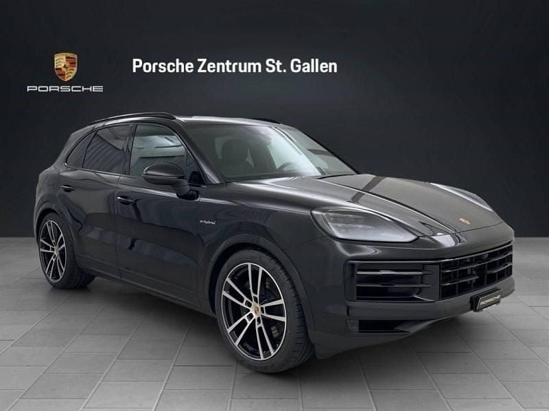 Gebraucht Porsche Cayenne 470 PS (345 kW) 2023 SUV