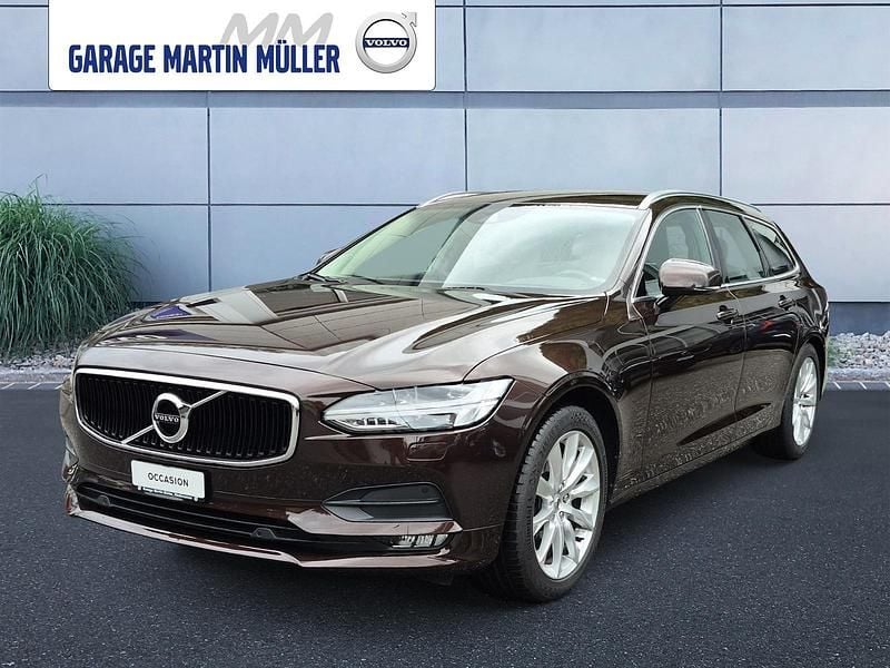 Braun Gebraucht 2018 Volvo V90 Momentum Kombi | CHF 26’900 - Bild 1/4