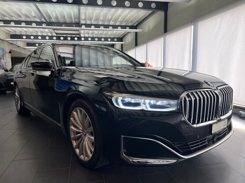 Gebraucht BMW 730 265 PS (194 kW) 2019 Limousine