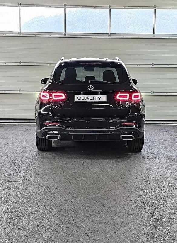 Gebraucht Mercedes GLC200 AMG line 197 PS (144 kW) 2019 SUV