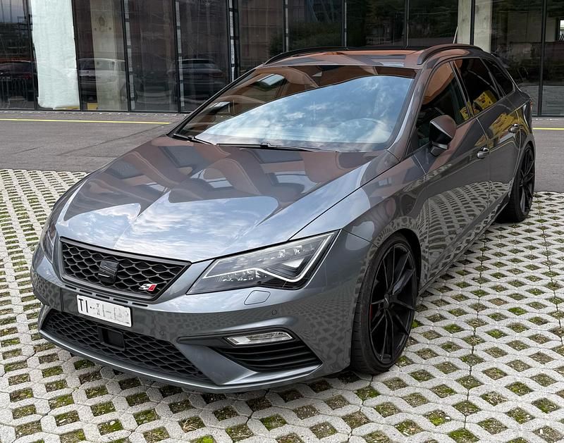 Gebraucht Seat Leon ST 4Drive 300 PS (220 kW) 2018 Kombi