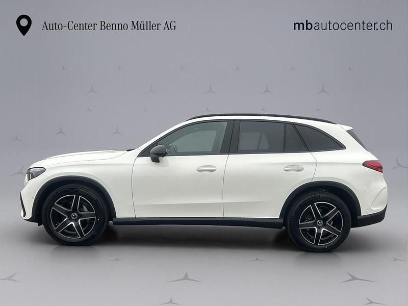 Neu Mercedes GLC220 AMG line 220 PS (161 kW) 2025 Weiss SUV