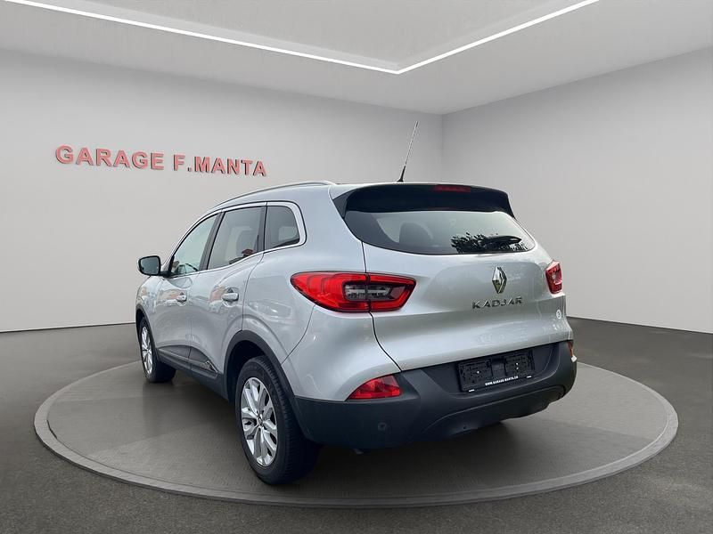 Gebraucht Renault Kadjar Zen 130 PS (95 kW) 2016 Silber SUV
