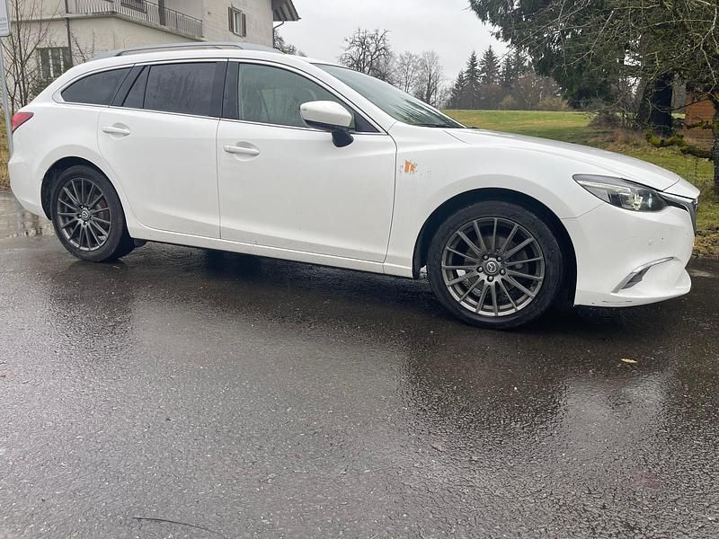 Gebraucht Mazda 6 150 PS (110 kW) 2015 Kombi