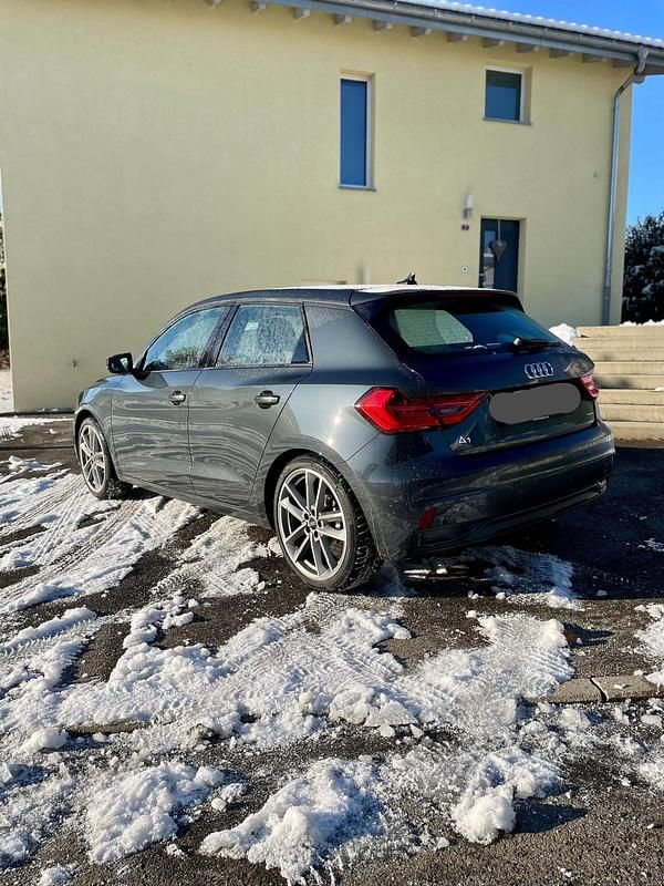 Gebraucht Audi A1 Sportback Advanced 110 PS (80 kW) 2023 Kleinwagen