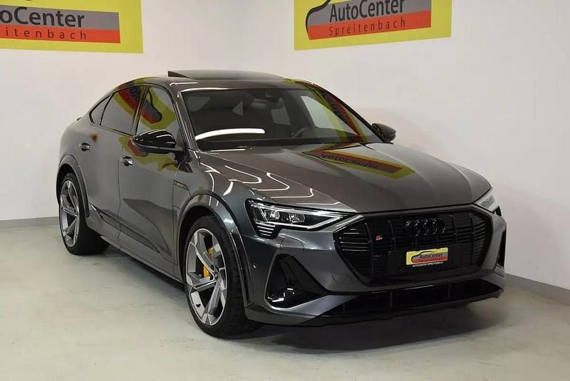 Gebraucht Audi e-tron 369 kW (503 PS) 2026 Gray SUV