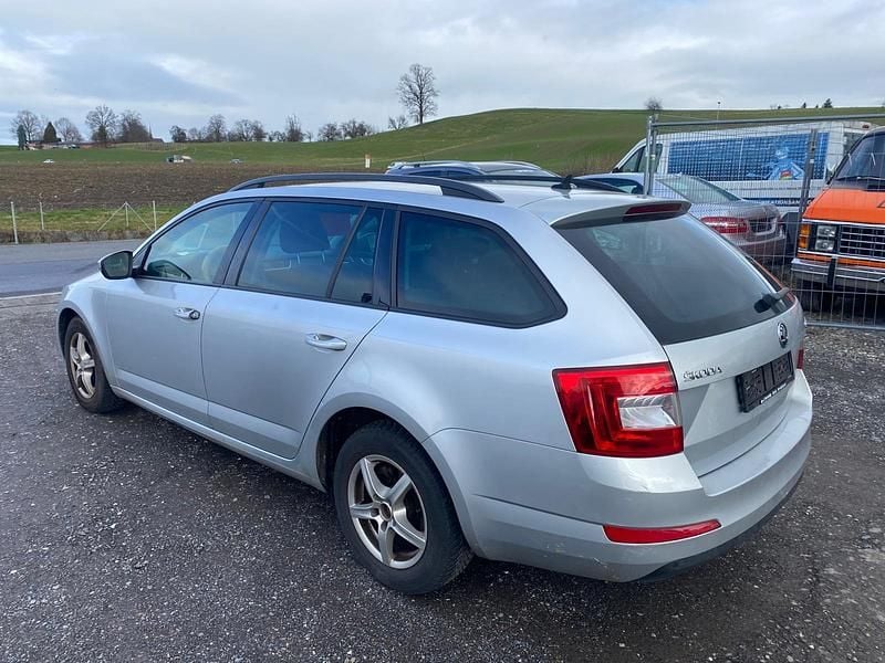Gebraucht Skoda Octavia 110 PS (80 kW) 2016 Kleinwagen