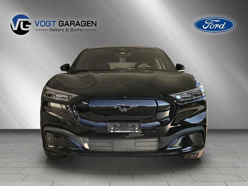 Gebraucht Ford Mustang Mach-E 197 kW (269 PS) 2023 Schwarz SUV