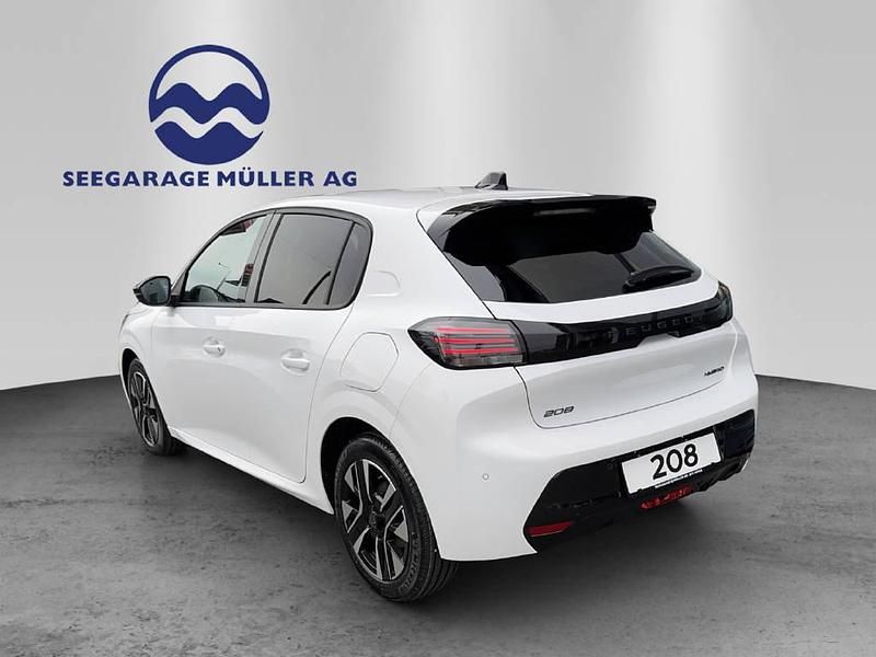 Neu Peugeot 208 Allure Premium 110 PS (80 kW) 2025 Schwarz Kleinwagen