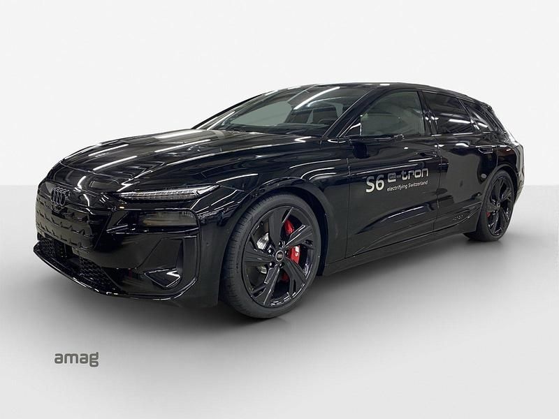 Mythosschwarz metallic Gebraucht 2025 Audi e-tron Premium SUV | CHF 86’990 - Bild 1/4