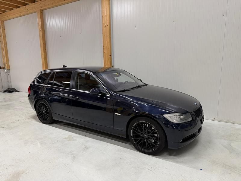 Gebraucht BMW 330 M Sport 231 PS (169 kW) 2005 Kombi