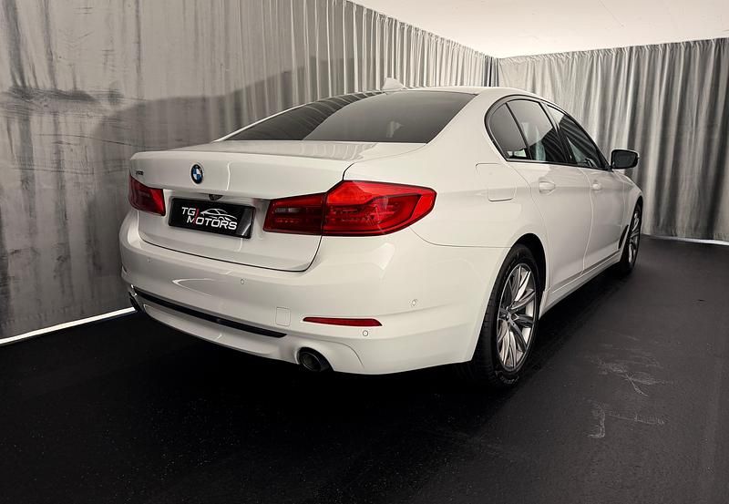 Gebraucht BMW 520 Sport Line 190 PS (139 kW) 2019