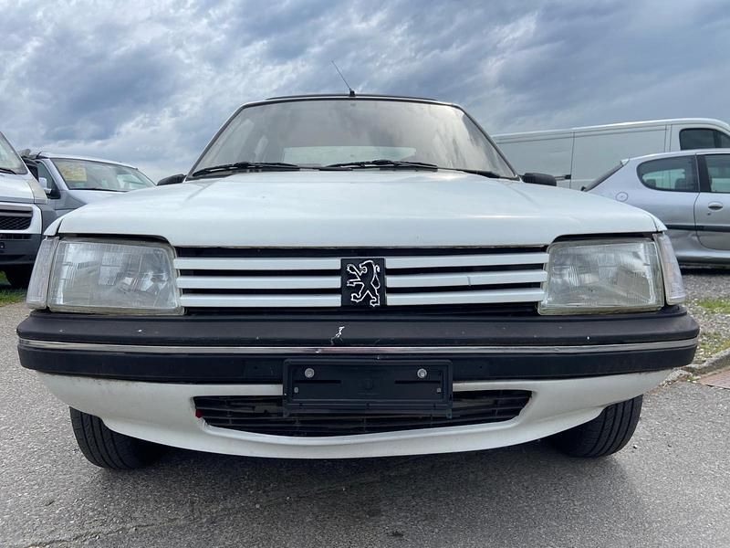 Gebraucht 1994 Peugeot 205 | CHF 1’800 - Bild 1/4