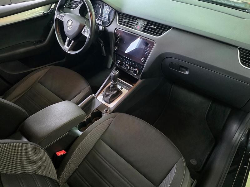 Gebraucht Skoda Octavia Ambition 115 PS (84 kW) 2018 Kombi