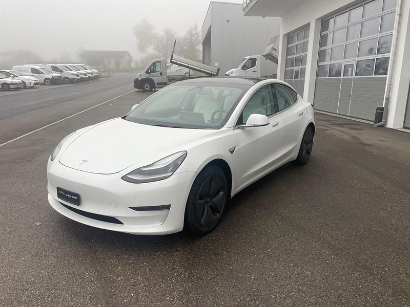 Gebraucht 2019 Tesla Model 3 Limousine | CHF 16’999 (Fairer Preis) - Bild 1/4