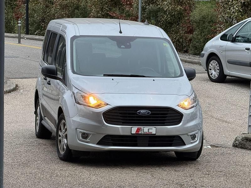 Gebraucht Ford Tourneo Trend 100 PS (73 kW) 2021