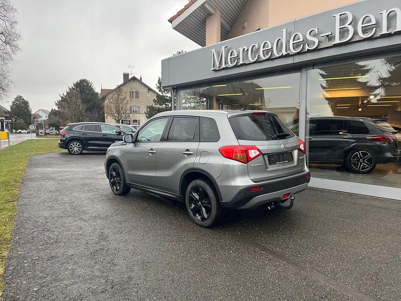 Gebraucht Suzuki Vitara 140 PS (102 kW) 2019 SUV