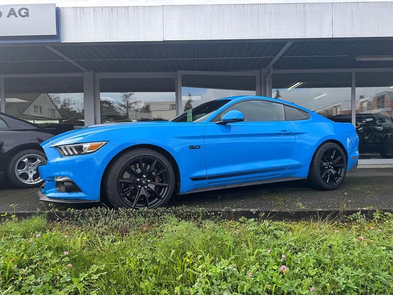 Gebraucht Ford Mustang GT Fastback 422 PS (310 kW) 2018 Blau Coupé
