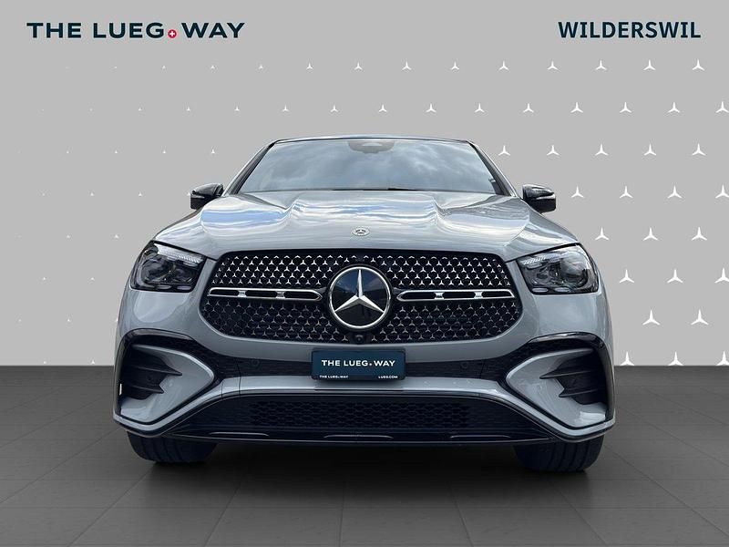 Neu Mercedes GLE300 269 PS (197 kW) 2025 Coupé