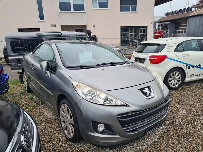 Gebraucht Peugeot 207 CC 120 PS (88 kW) 2011 Cabrio