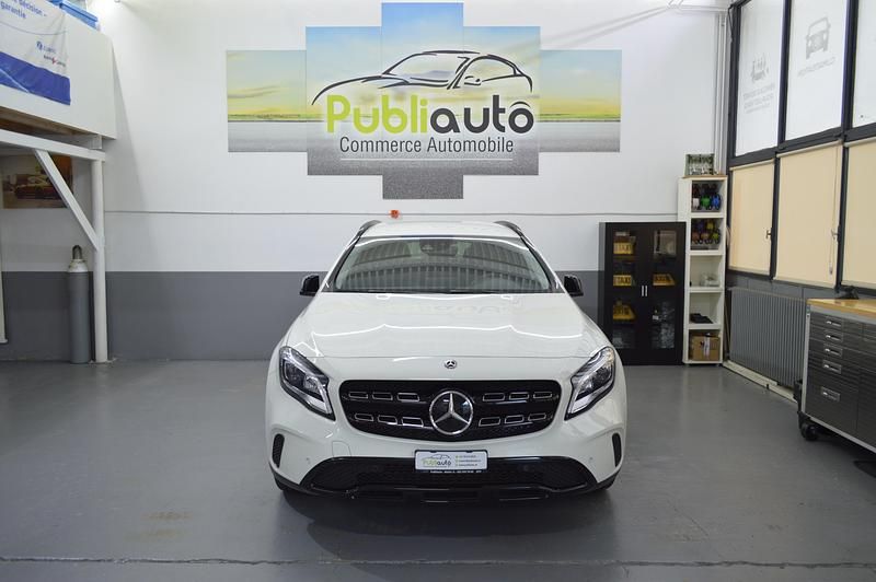Gebraucht Mercedes GLA250 AMG line 211 PS (155 kW) 2017 SUV