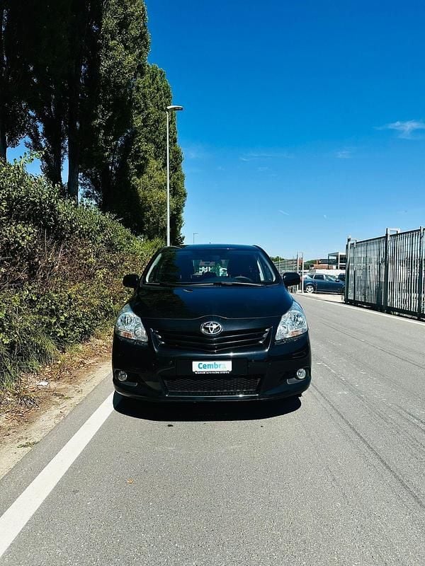 Gebraucht 2011 Toyota Verso Van / Kleinbus | CHF 5’999 (Etwas zu teuer) - Bild 1/4