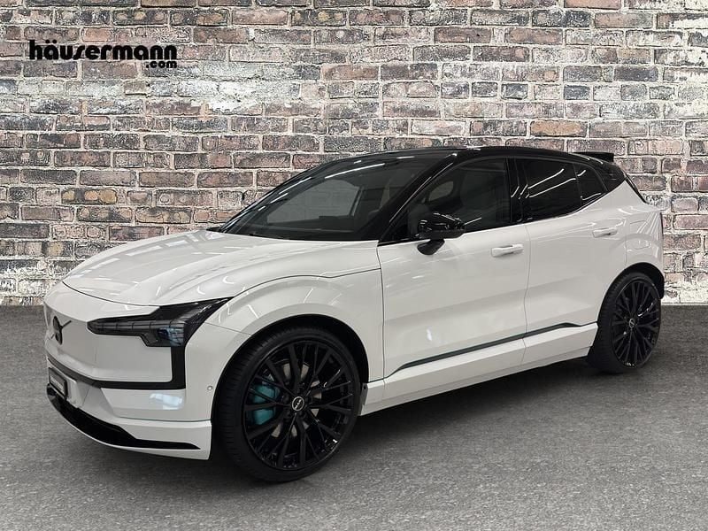 Weiss Neu 2025 Volvo EX30 Performance SUV | CHF 59’900 - Bild 1/4