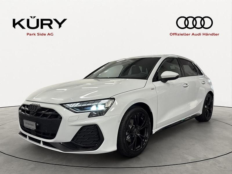 Weiss Neu 2025 Audi A3 Attraction Limousine | CHF 45’900 (Guter Preis) - Bild 1/4
