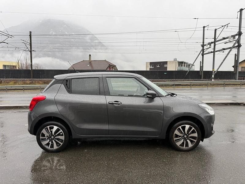 Gebraucht Suzuki Swift 90 PS (66 kW) 2017 Kleinwagen
