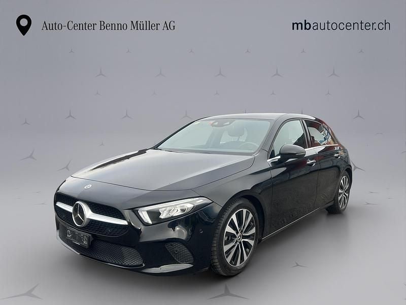 Schwarz Gebraucht 2022 Mercedes A200 Style Limousine | CHF 29’900 (Etwas zu teuer) - Bild 1/4