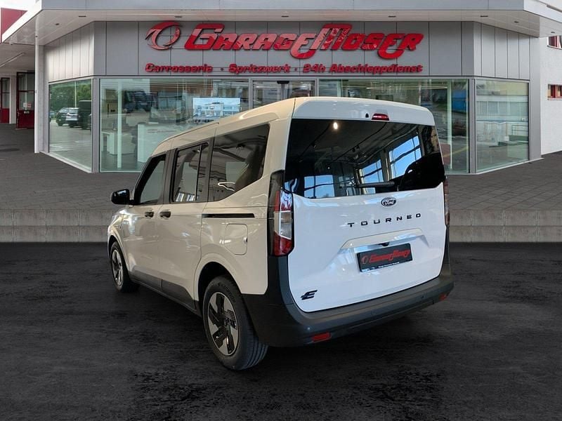 Neu Ford Courier Trend 100 kW (136 PS) 2026 Van / Kleinbus