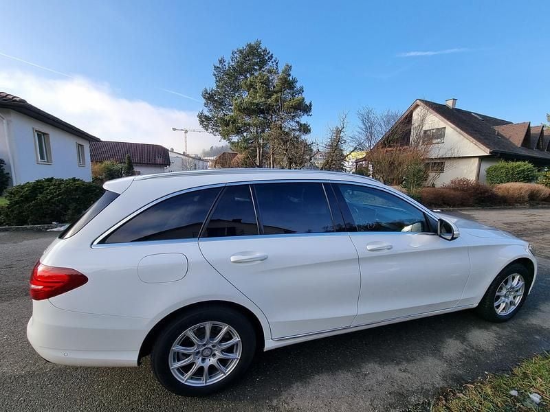 Gebraucht Mercedes C220 170 PS (125 kW) 2015