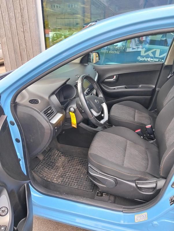 Gebraucht Kia Picanto 69 PS (50 kW) 2012 Kleinwagen
