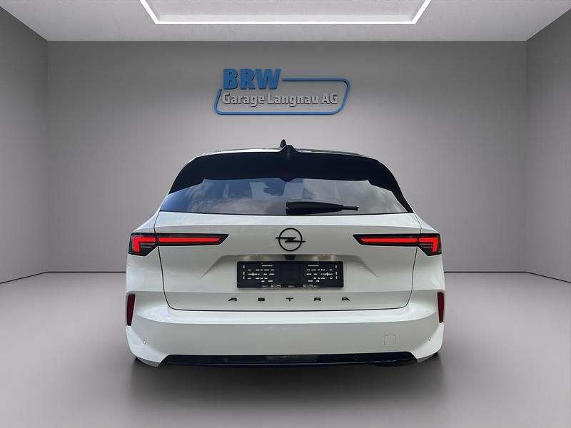 Neu Opel Astra 130 PS (95 kW) 2025 Kombi