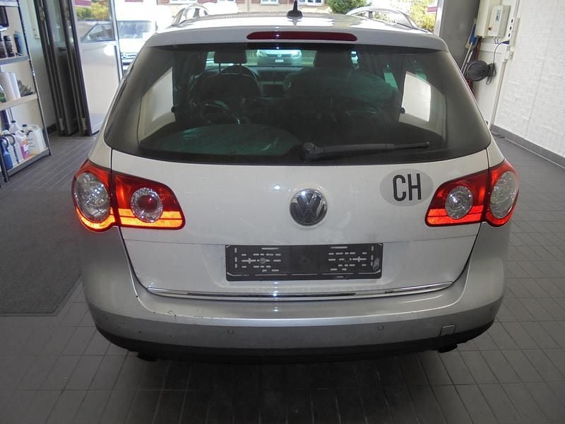 Gebraucht VW Passat Highline 170 PS (125 kW) 2010 Kombi