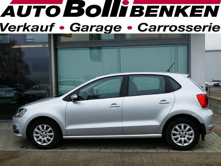 Gebraucht VW Polo Comfortline 75 PS (55 kW) 2017 Silber Limousine