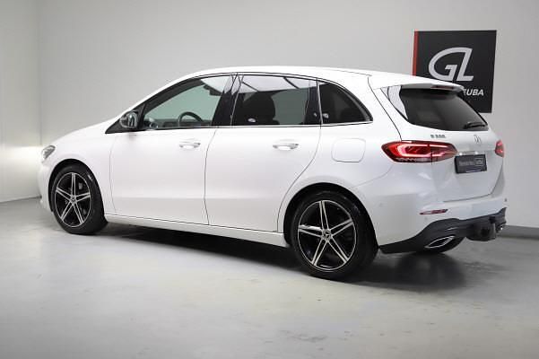 Gebraucht Mercedes B200 Progressive 163 PS (119 kW) 2021 Weiss Van / Kleinbus