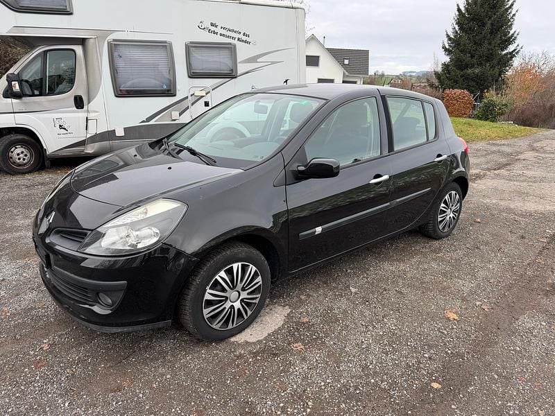 Gebraucht 2006 Renault Clio II Dynamique | CHF 1’500 (Superpreis) - Bild 1/4