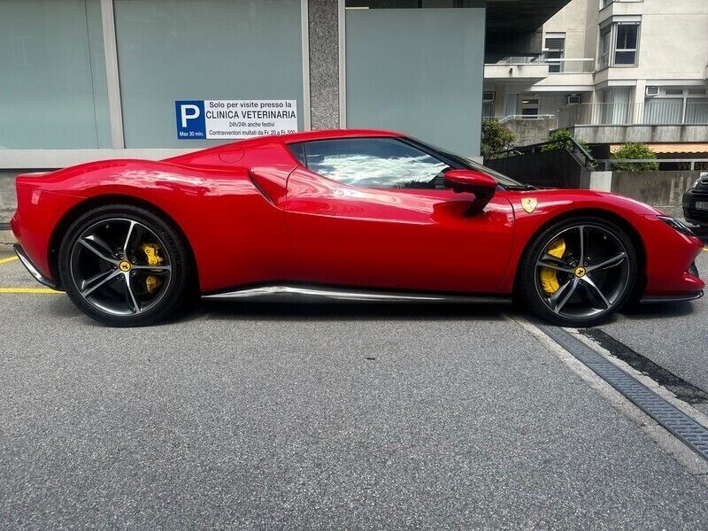 Gebraucht 2023 Ferrari 296 | CHF 249’900 - Bild 1/4