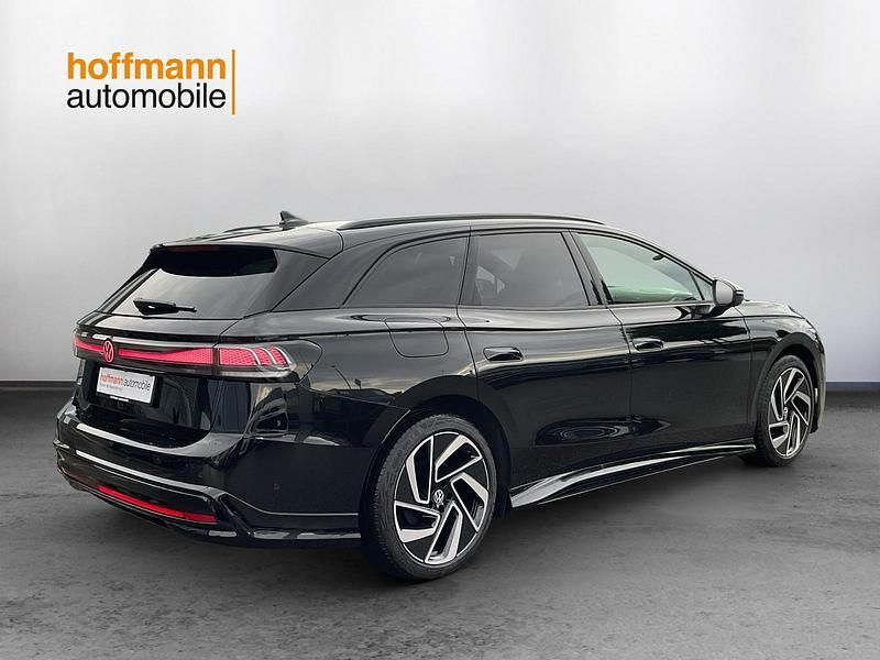 Gebraucht VW ID.7 Pro 210 kW (286 PS) 2025 Schwarz Kombi