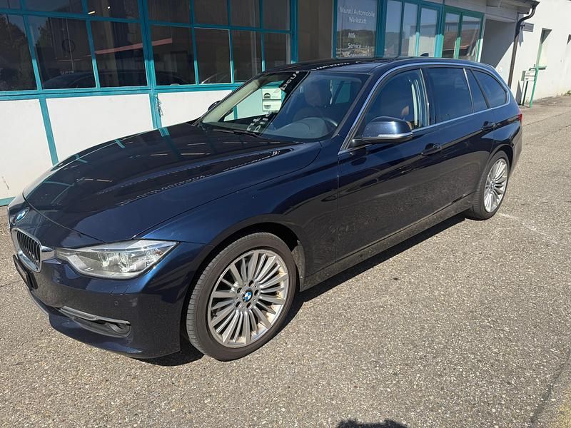 Gebraucht BMW 330 258 PS (189 kW) 2013 Kombi